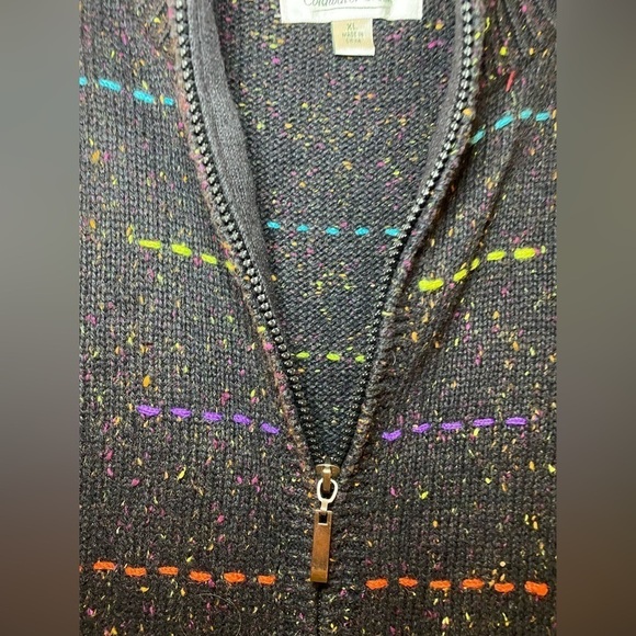 Coldwater Creek vest with front zipper. Size XL. Black, with accents o… - Picture 3 of 6